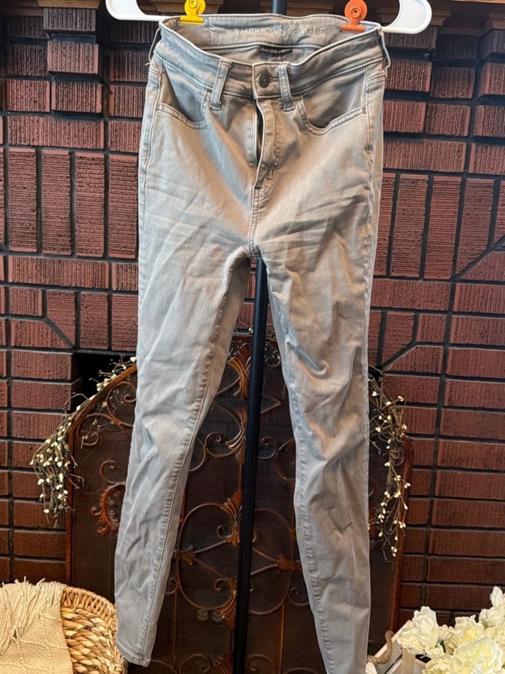 American Eagle Outfitters Light Grey Skinny Jeans